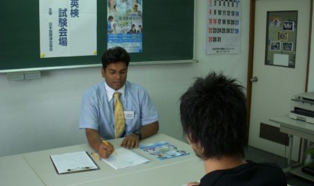 校長へのインタビュー